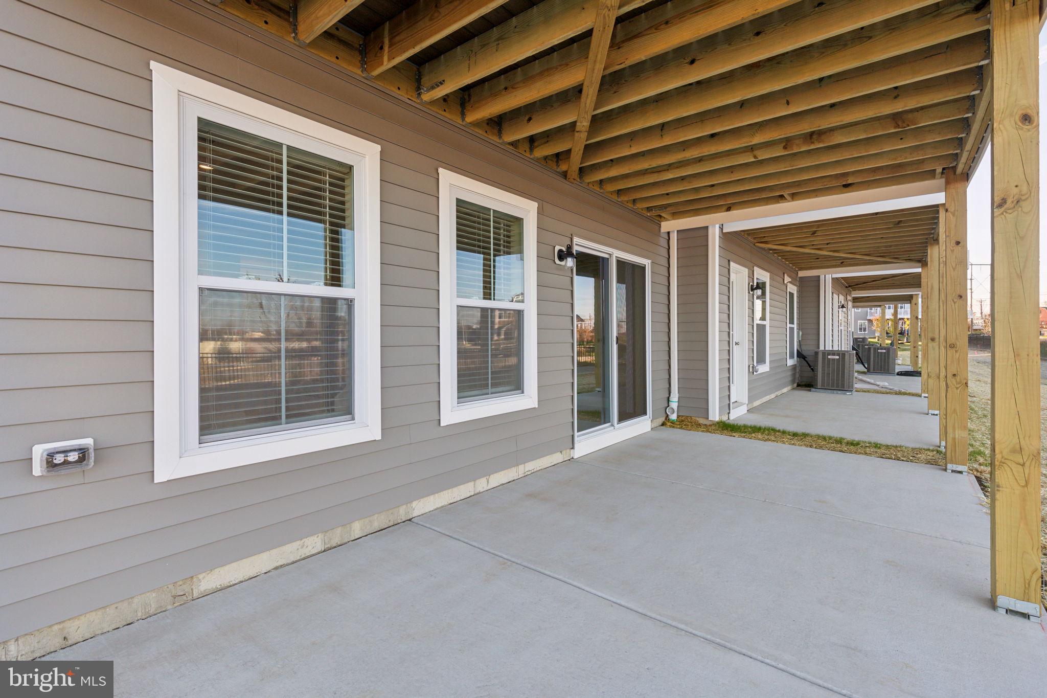 THE TOWNS AT HIGHER ROCK - Residential Lease