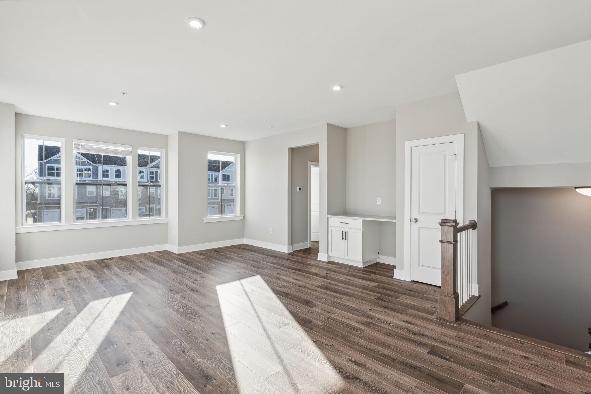 THE TOWNS AT HIGHER ROCK - Residential Lease