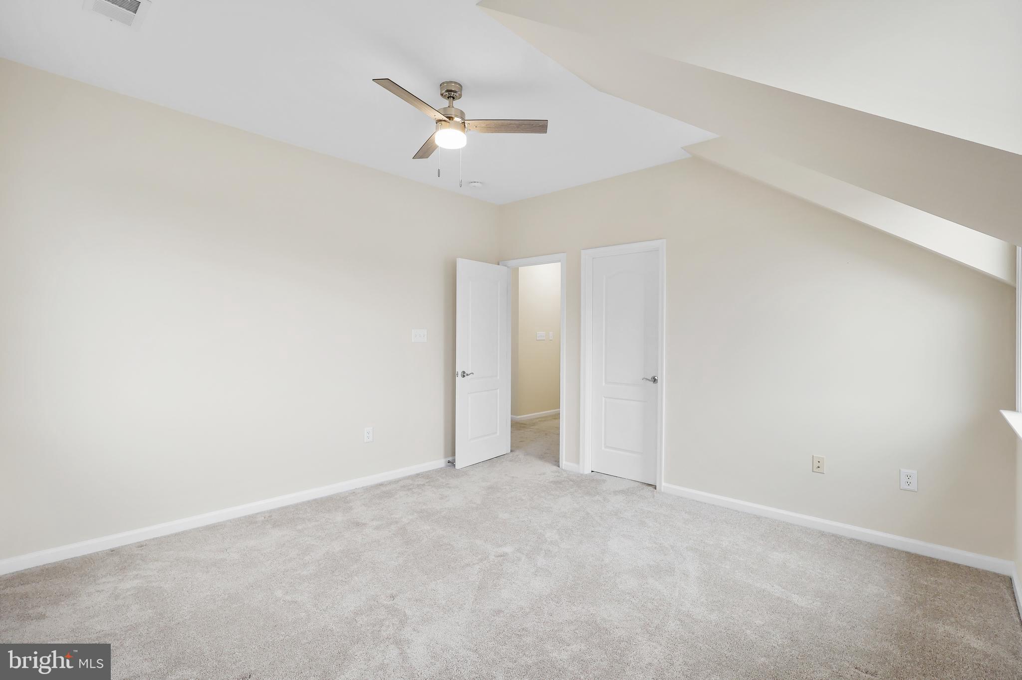 POTOMAC GREEN - Residential Lease