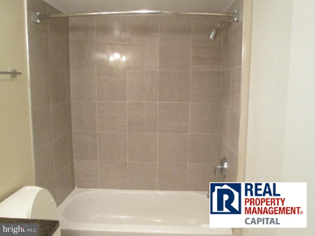 CHASE AT BETHESDA CODM - Residential Lease