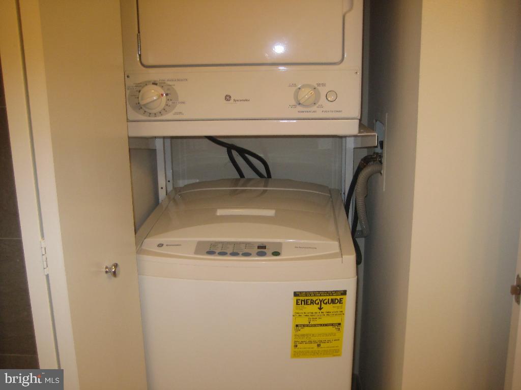 CHASE AT BETHESDA CODM - Residential Lease