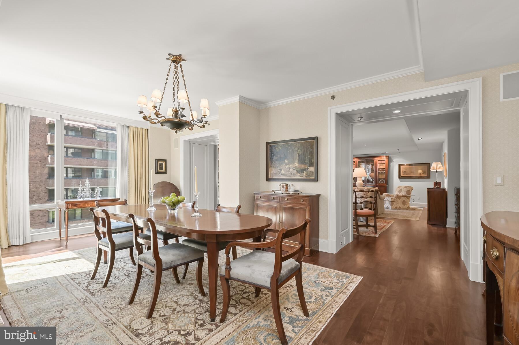 WEST END - Residential
