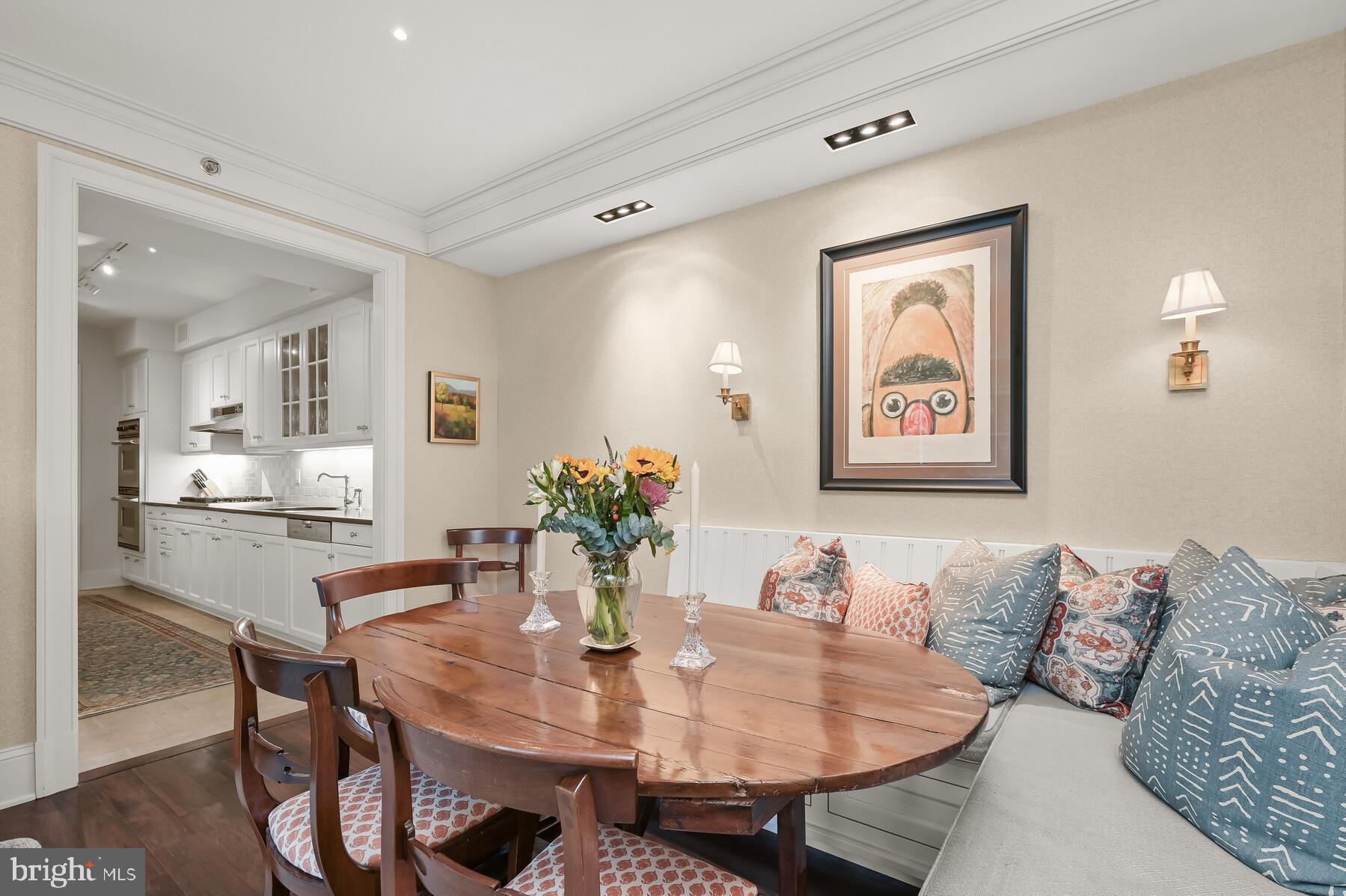 WEST END - Residential