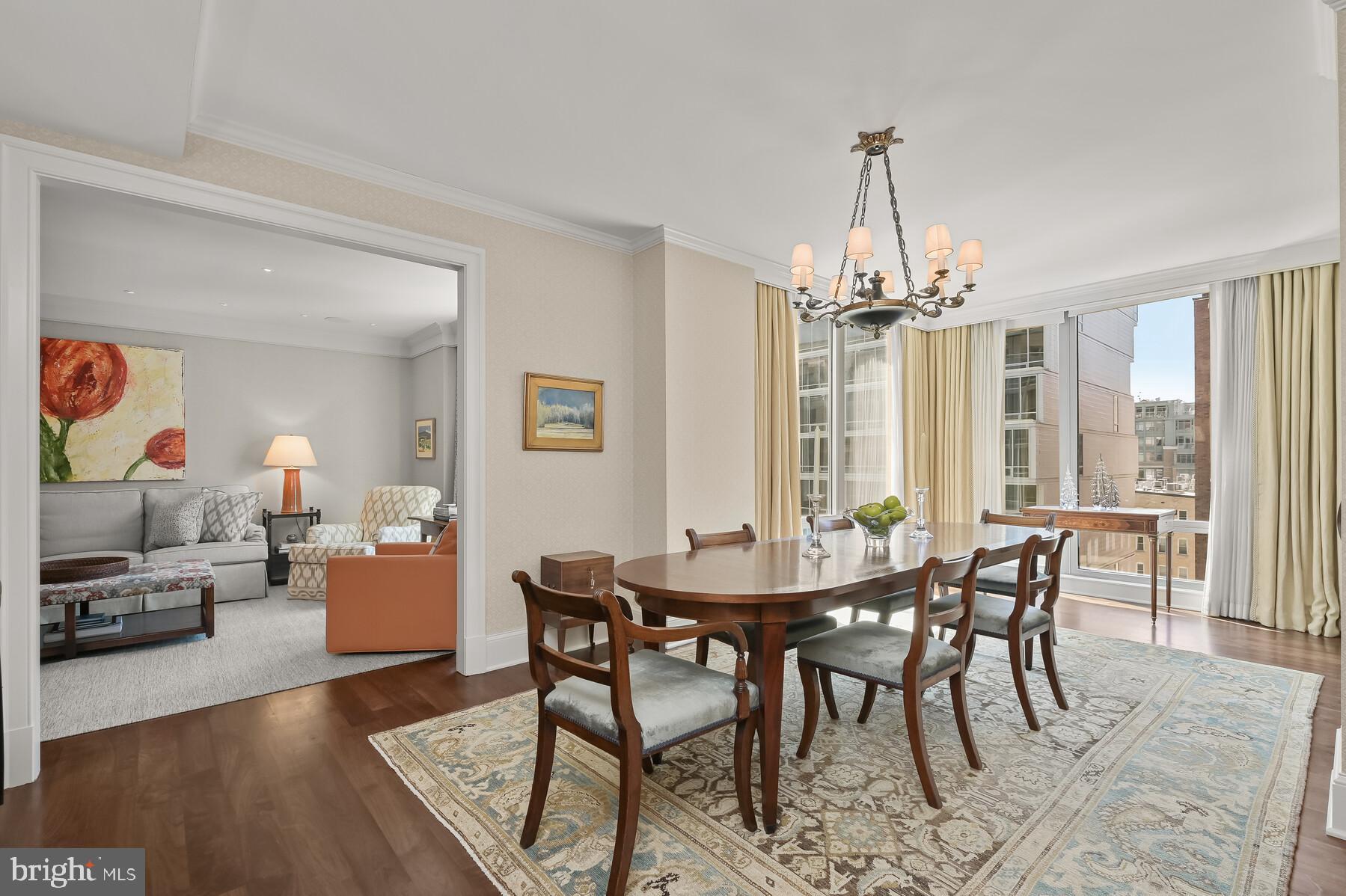 WEST END - Residential