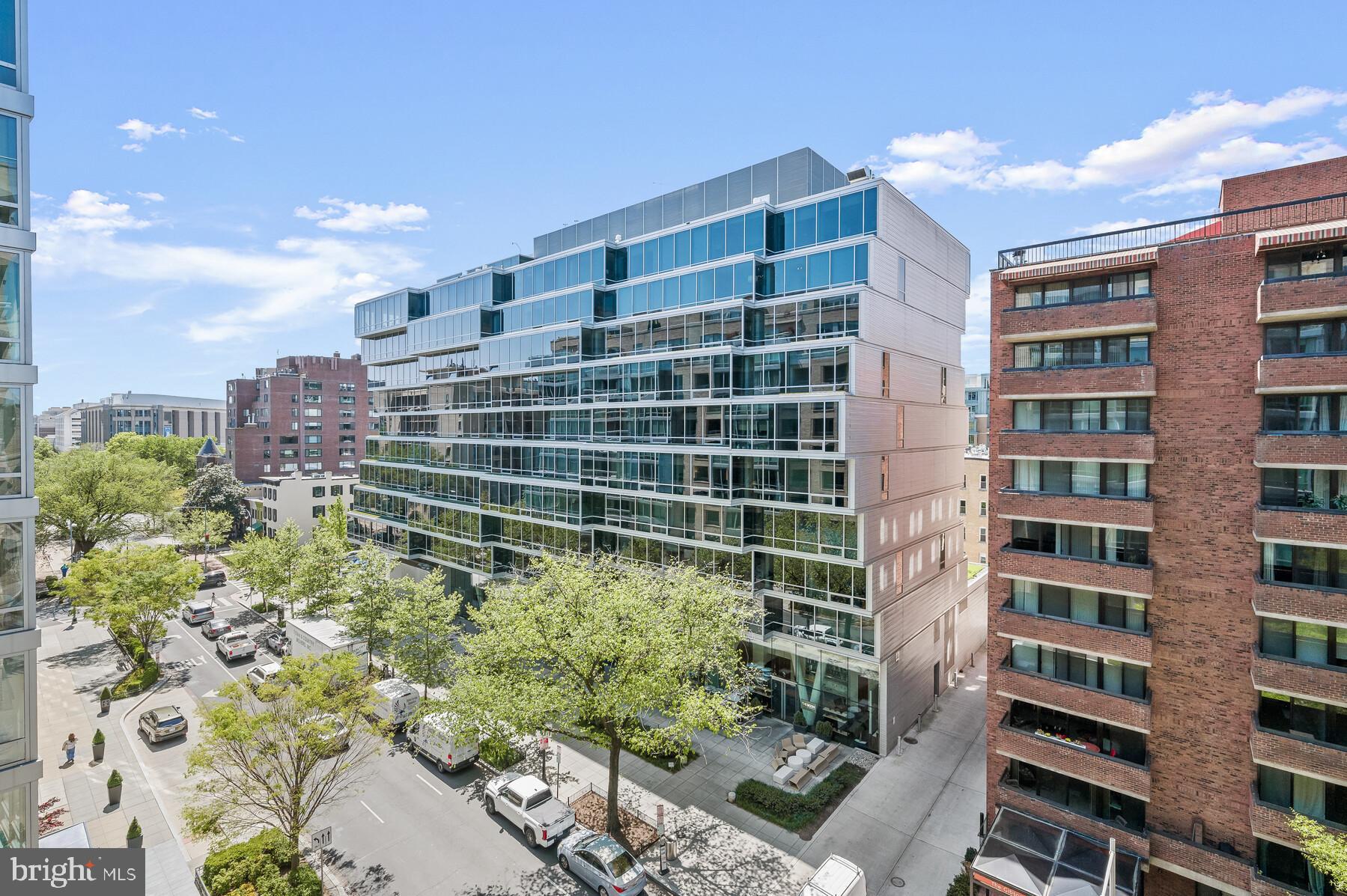WEST END - Residential