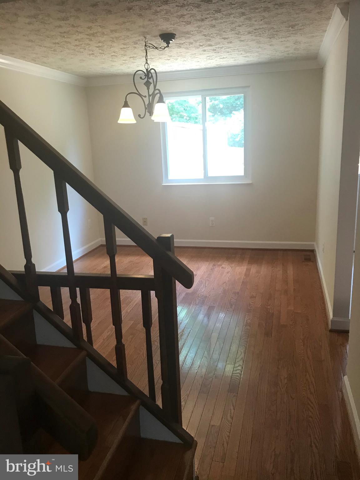 MONTIVIDEO SQUARE - Residential Lease