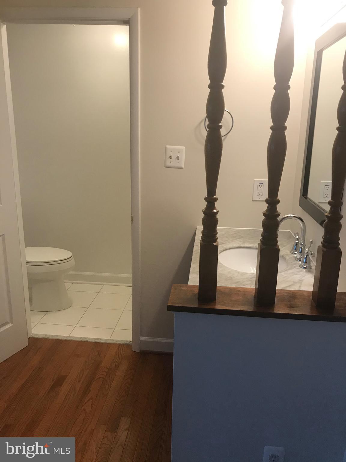 MONTIVIDEO SQUARE - Residential Lease