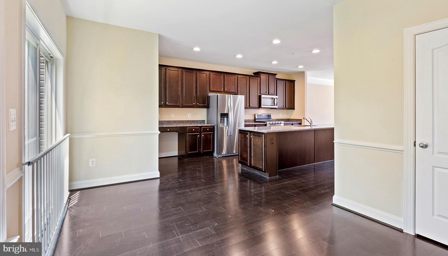 ARUNDEL GROVE - Residential