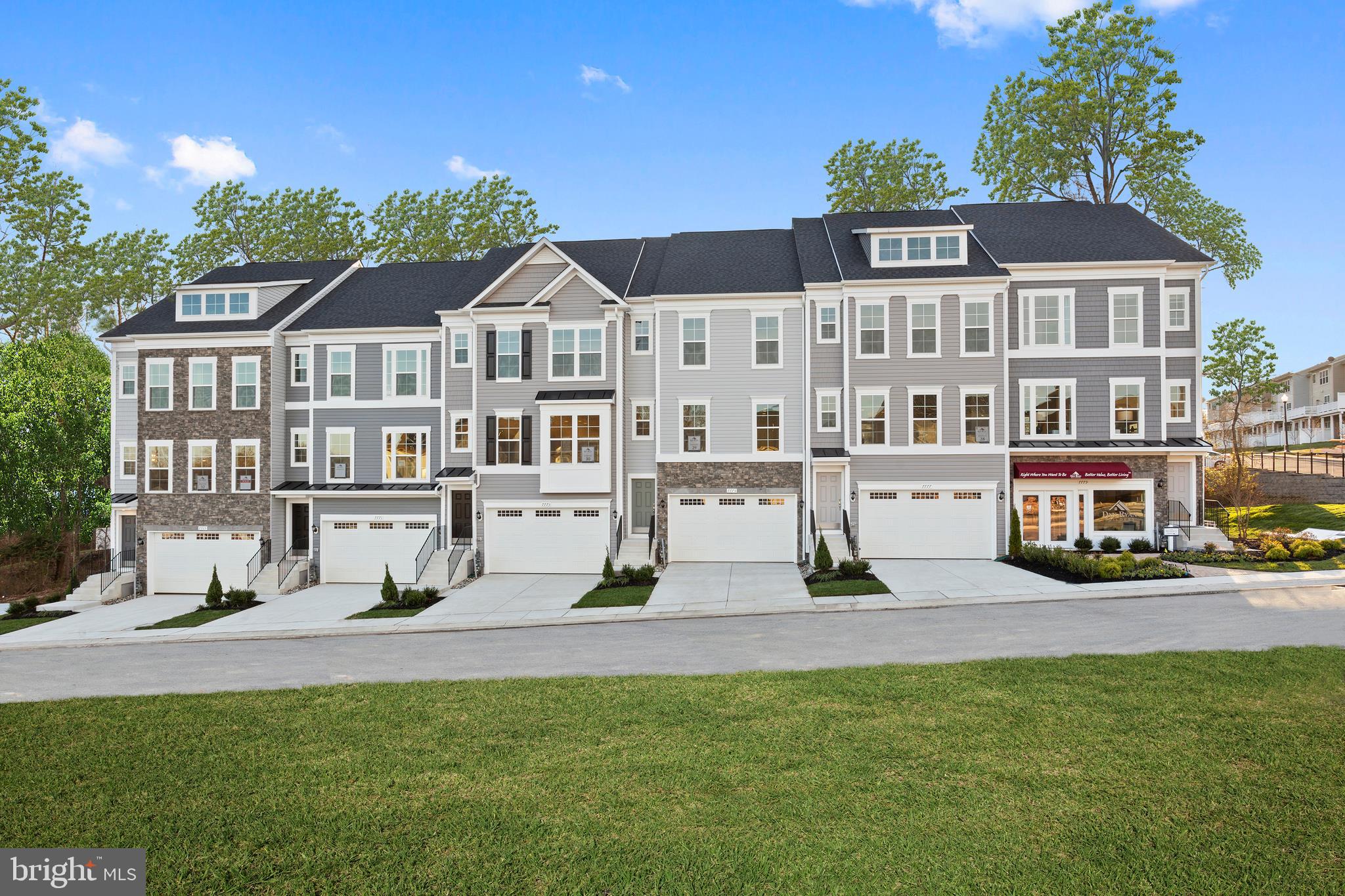 ARUNDEL GROVE - Residential