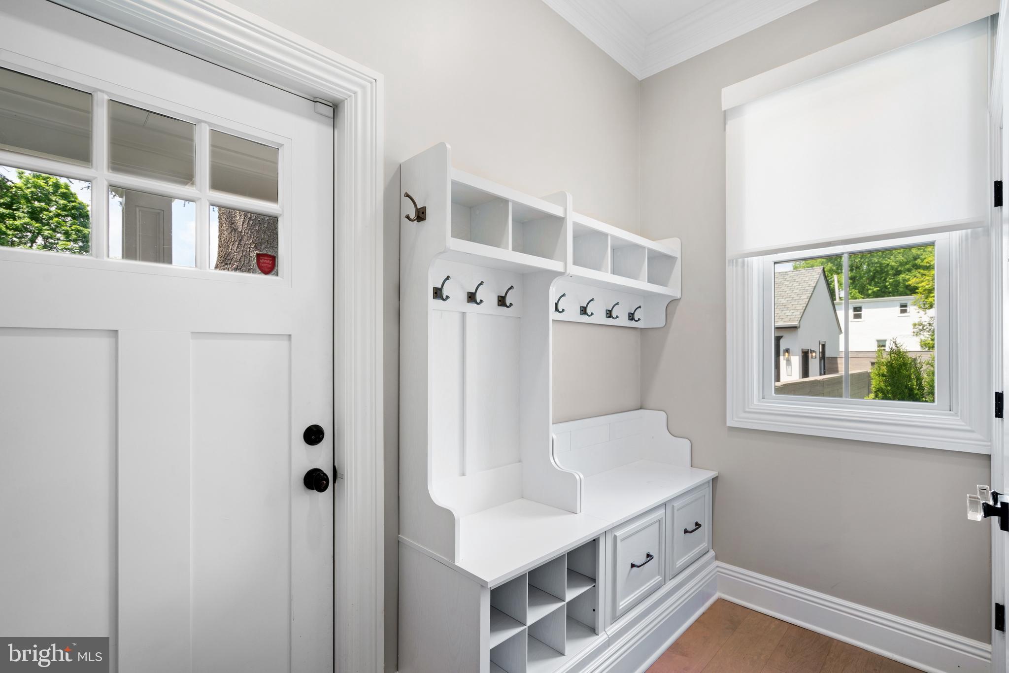 ROXBOROUGH - Residential