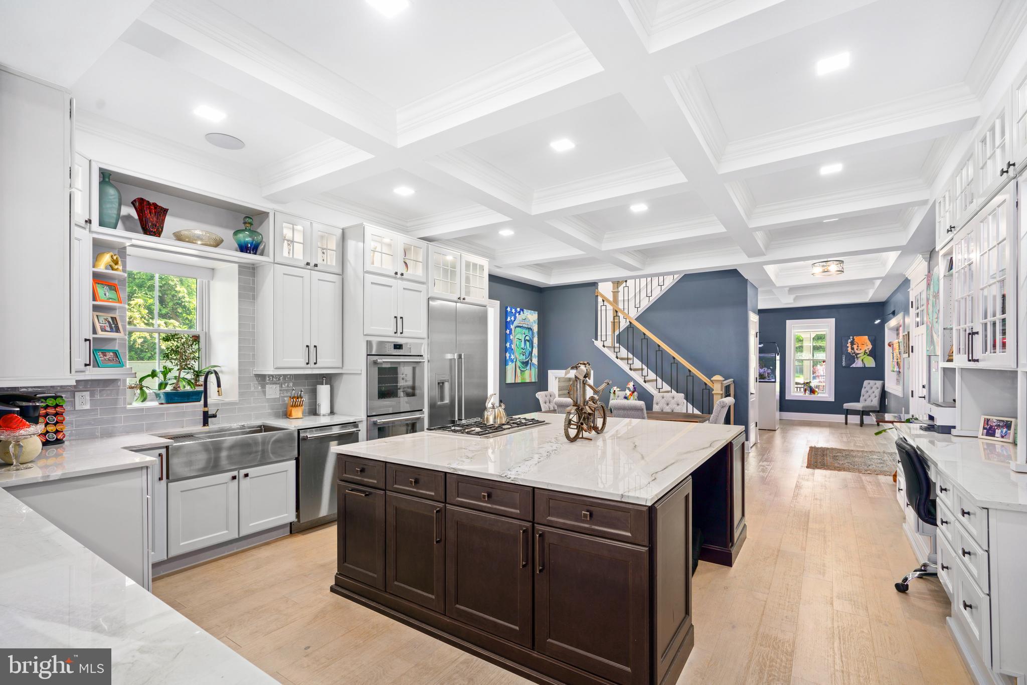 ROXBOROUGH - Residential