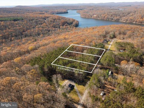 Vacant Land For Sale - 170 San Francisco Street<br/> OAKLAND, MD 21550