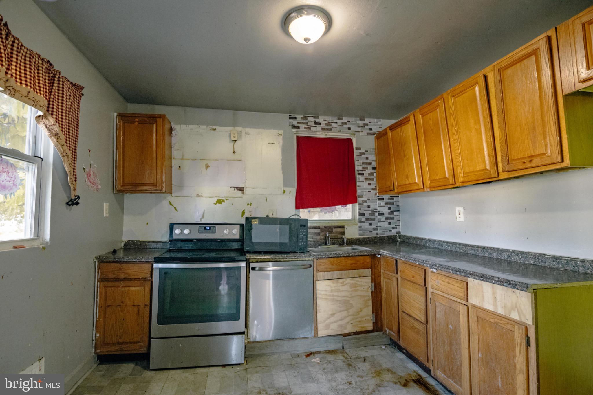 CARMODY HILLS - Residential