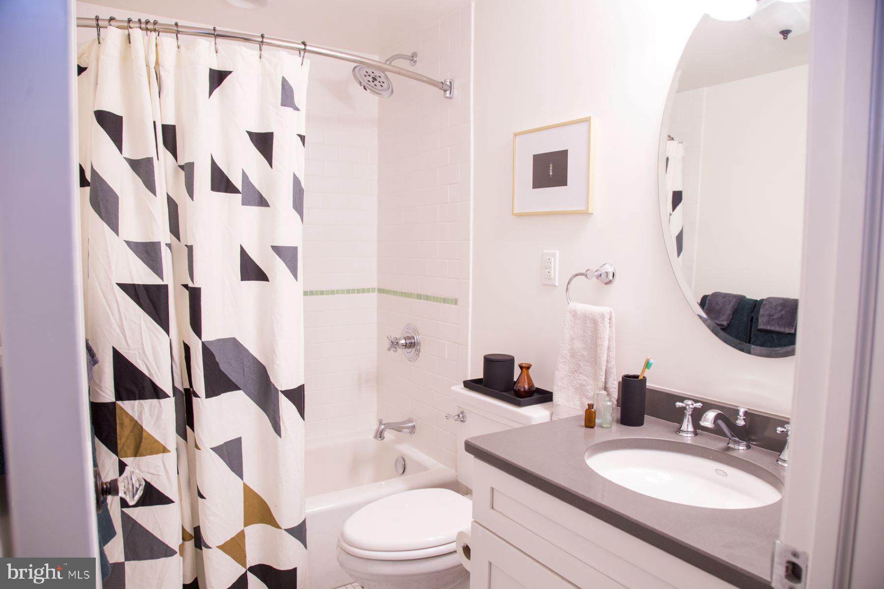 RITTENHOUSE SQUARE - Residential Lease