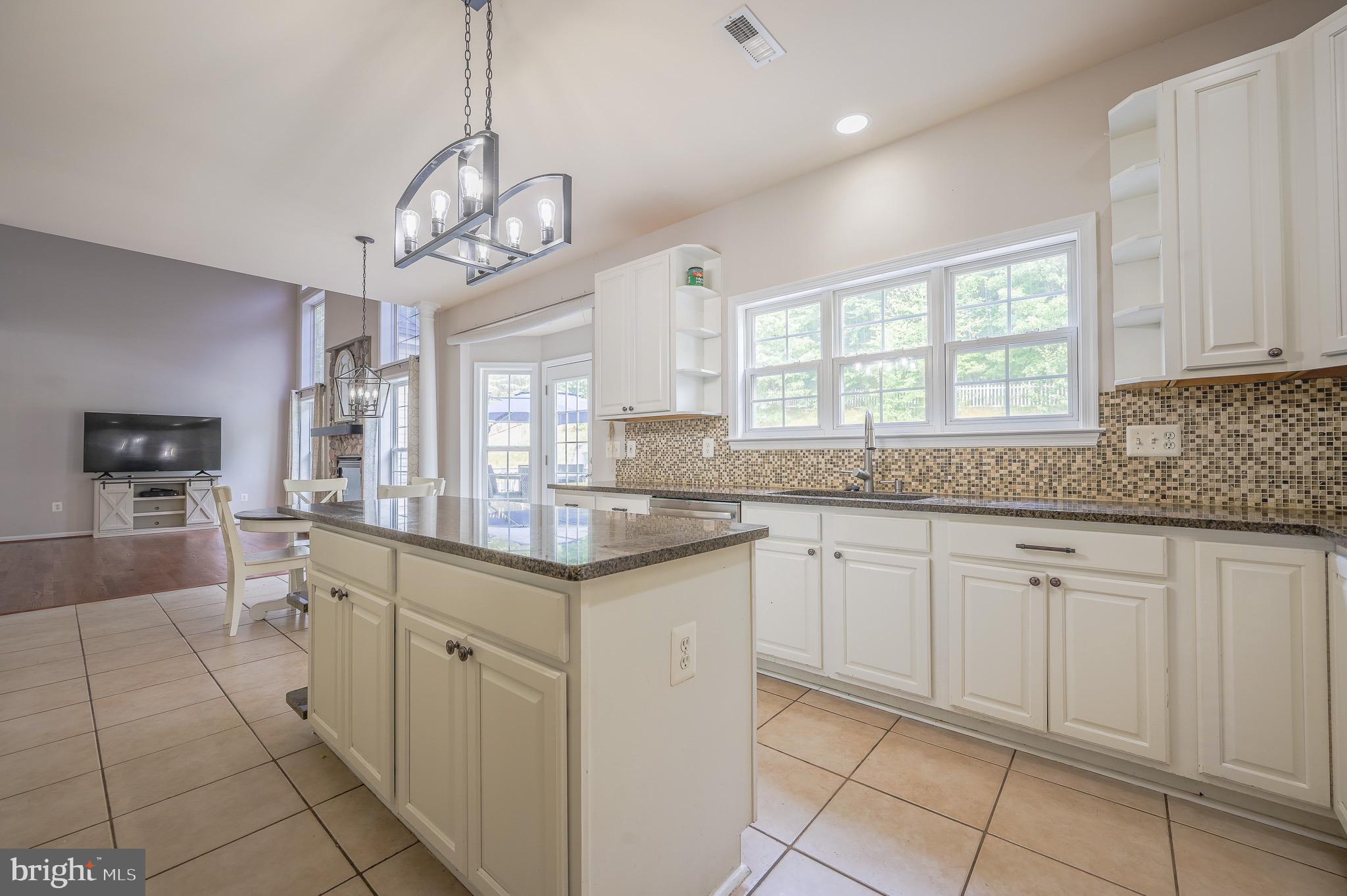 AUSTIN RIDGE - Residential