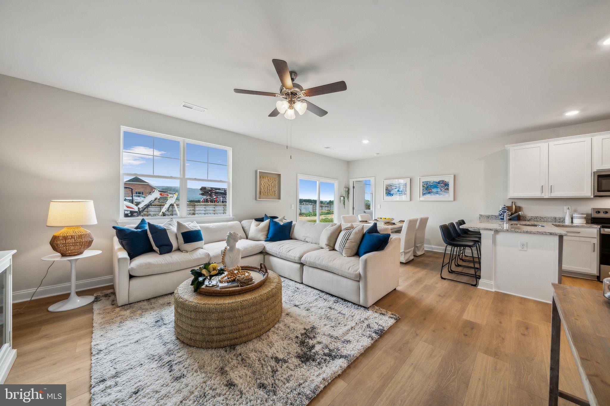14767 GREEN VIEW DR