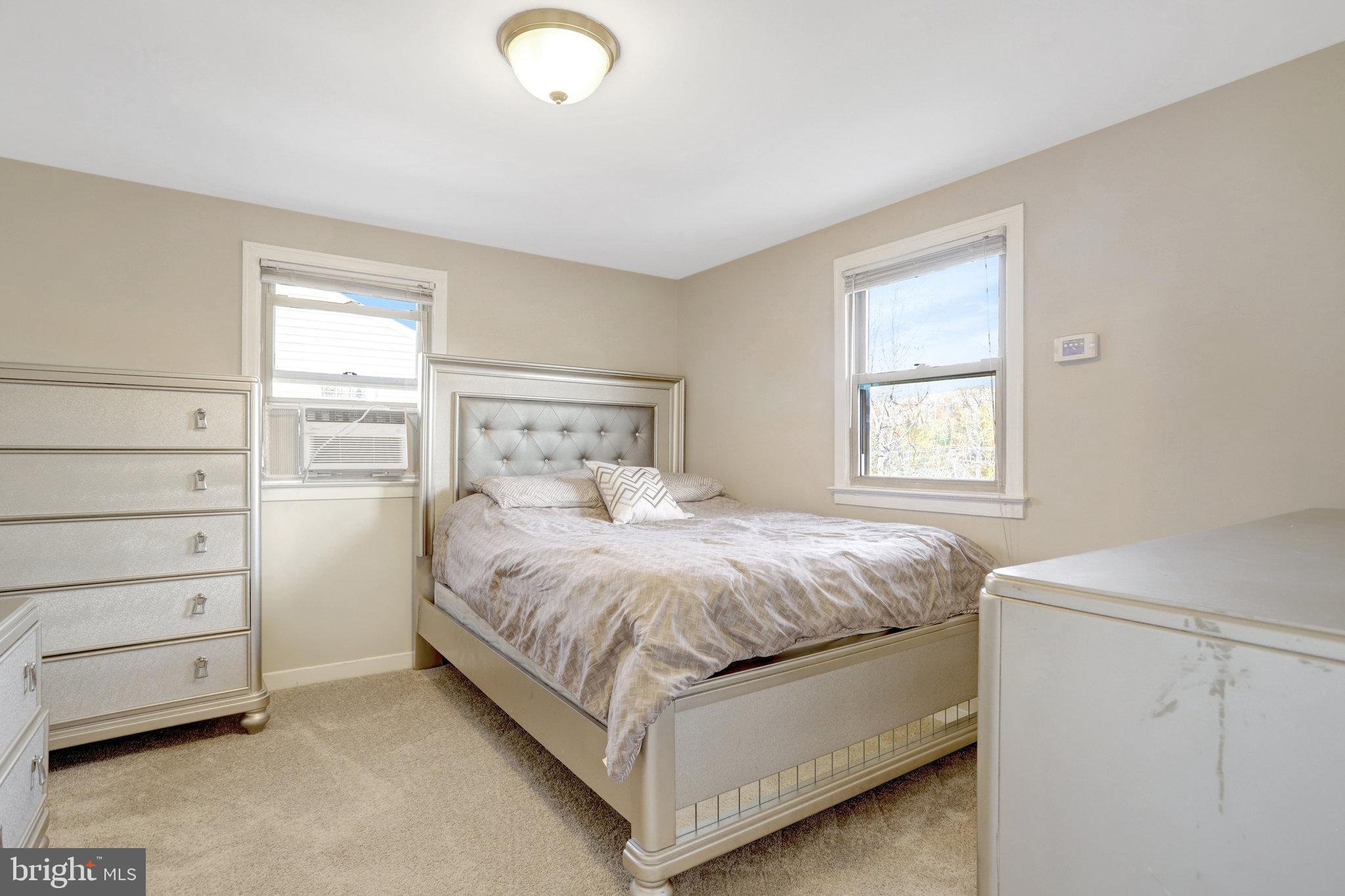 FOREST HEIGHTS - Residential