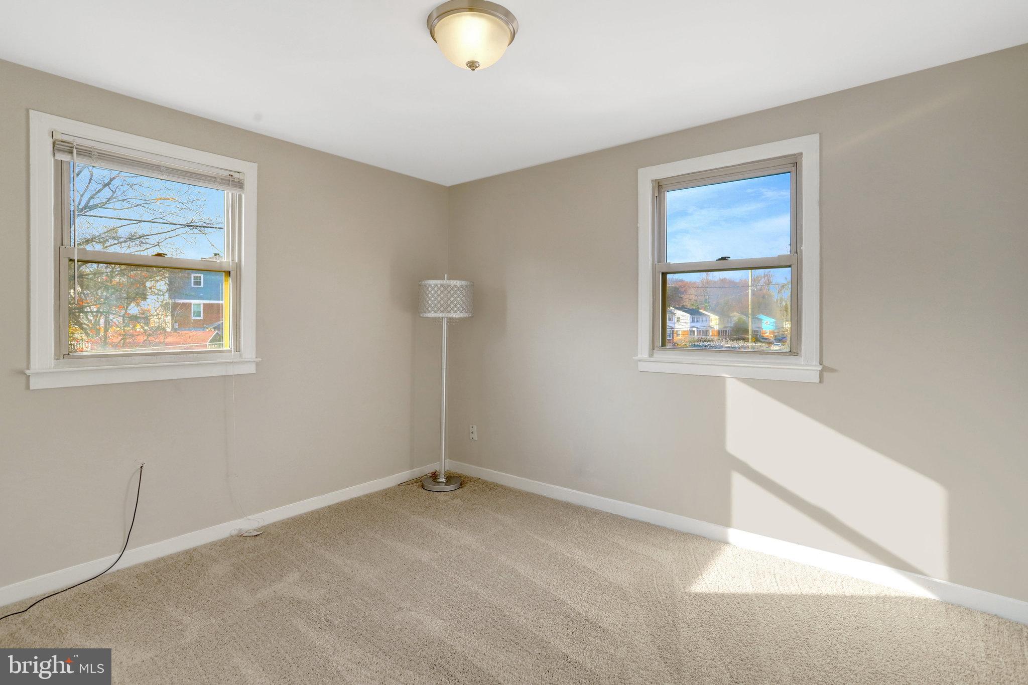 FOREST HEIGHTS - Residential