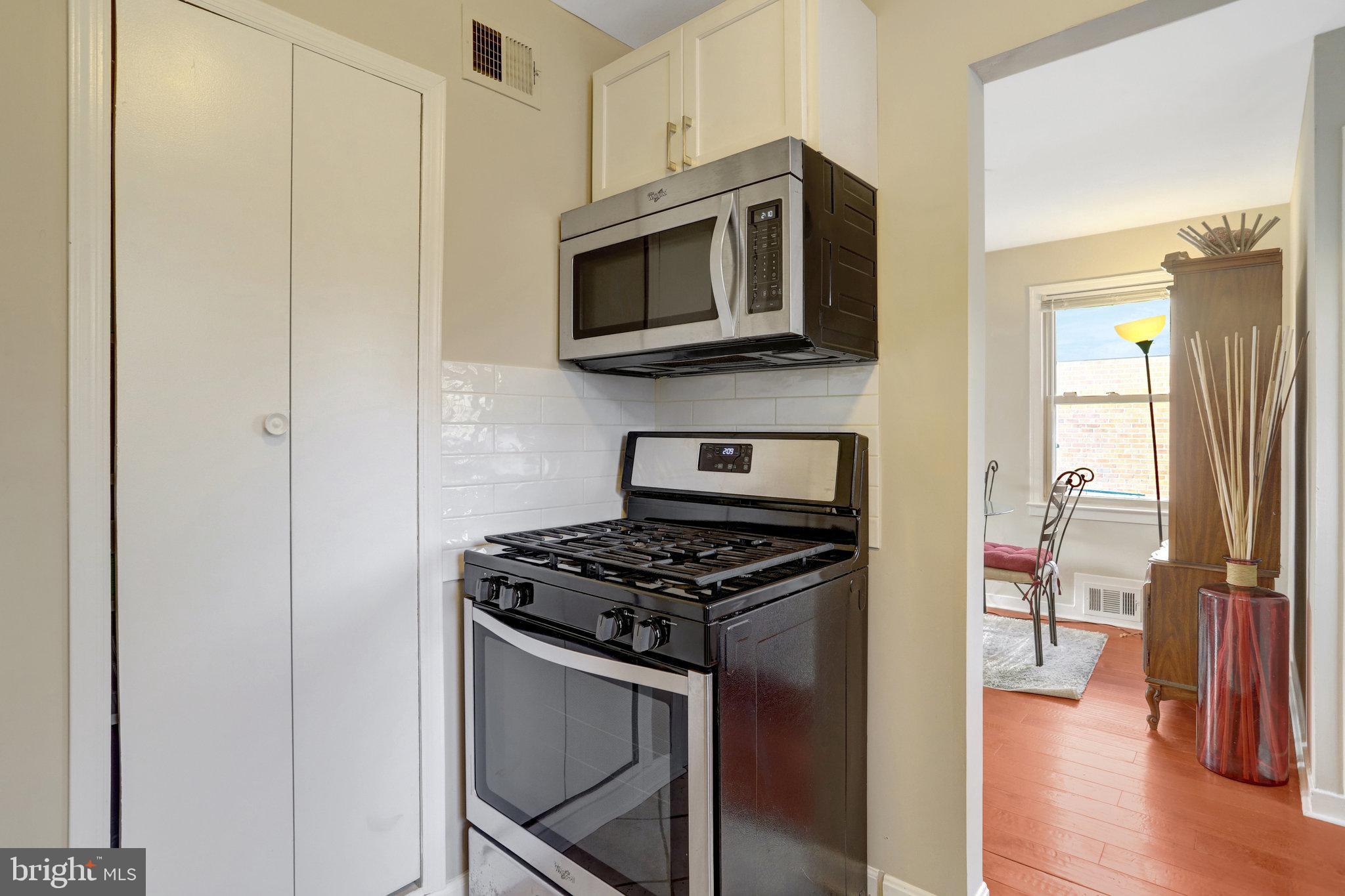 FOREST HEIGHTS - Residential