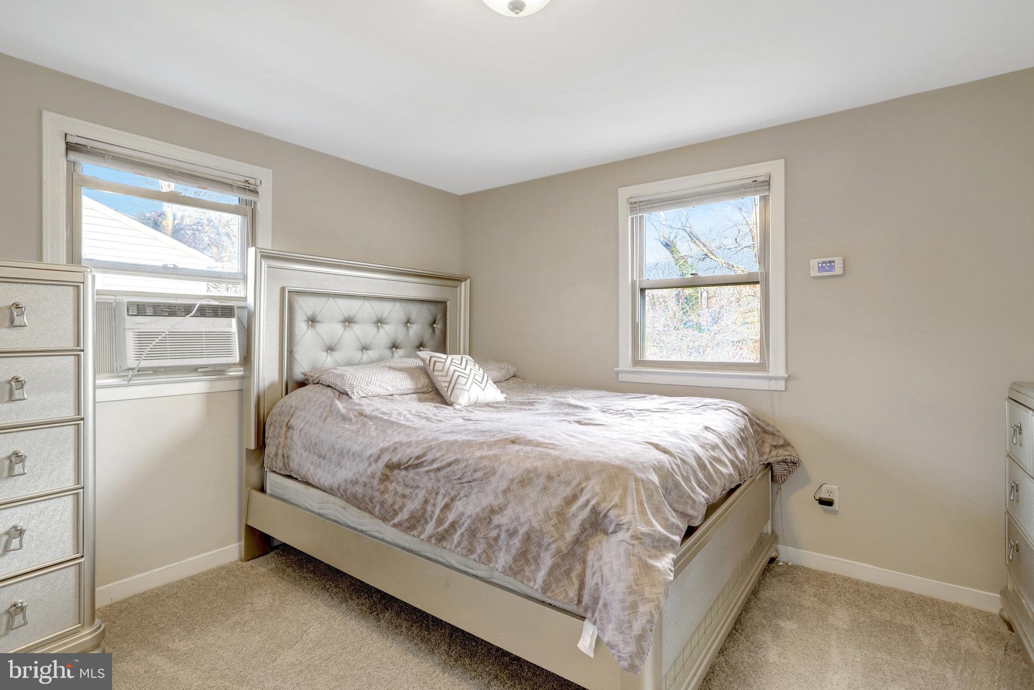 FOREST HEIGHTS - Residential