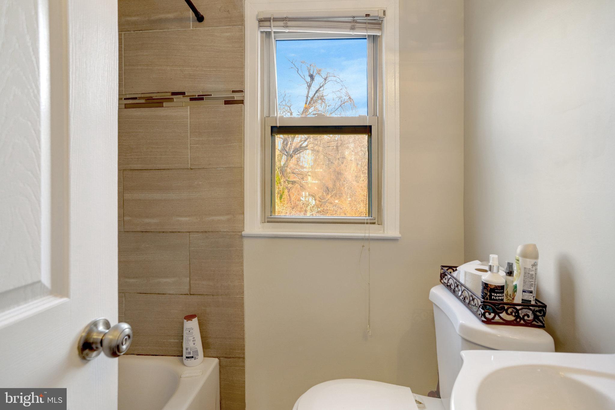 FOREST HEIGHTS - Residential