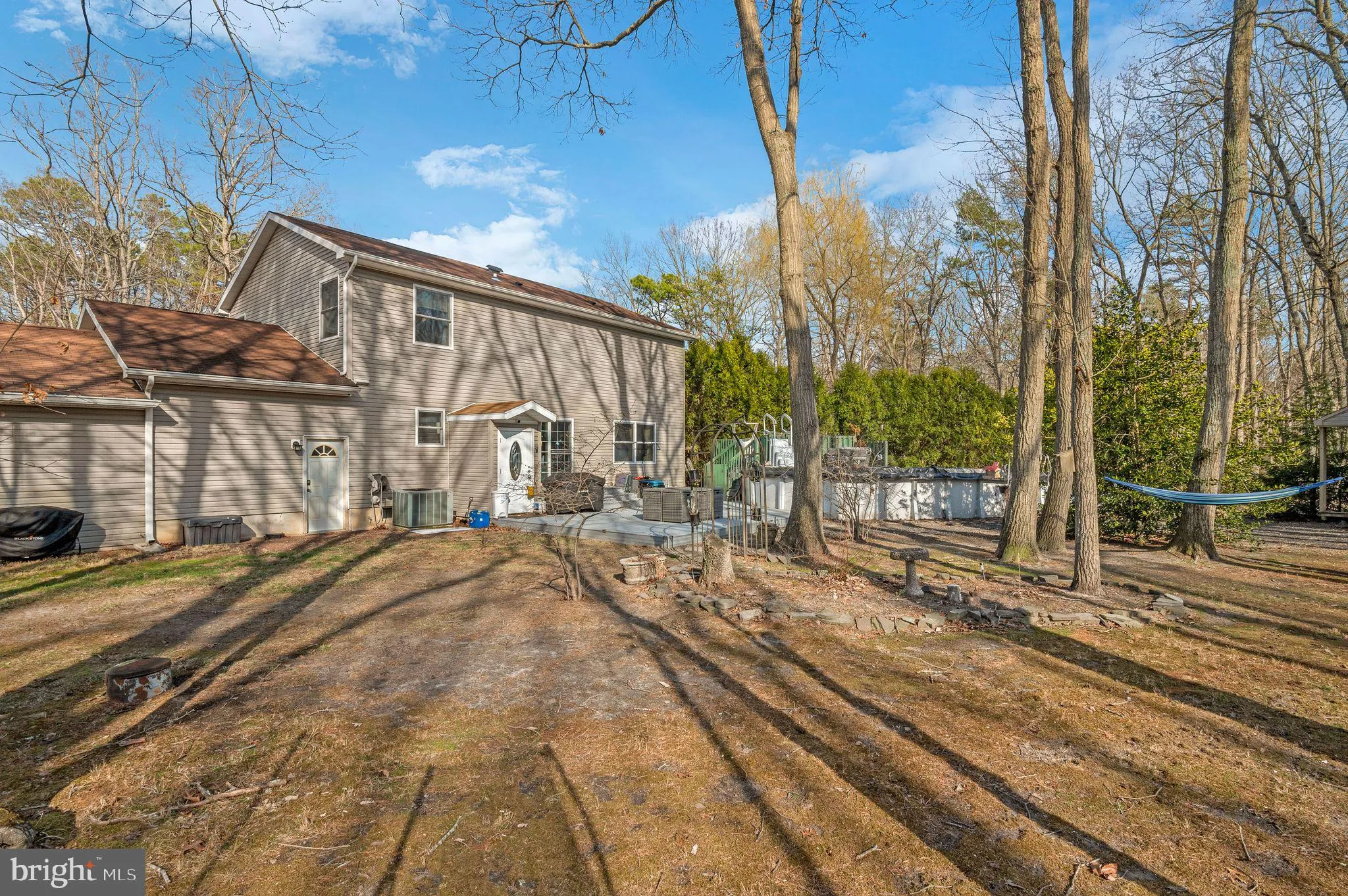 Millville, New Jersey 08332, United States, 3 Bedrooms Bedrooms, ,3 BathroomsBathrooms,Residential,Pending,89306