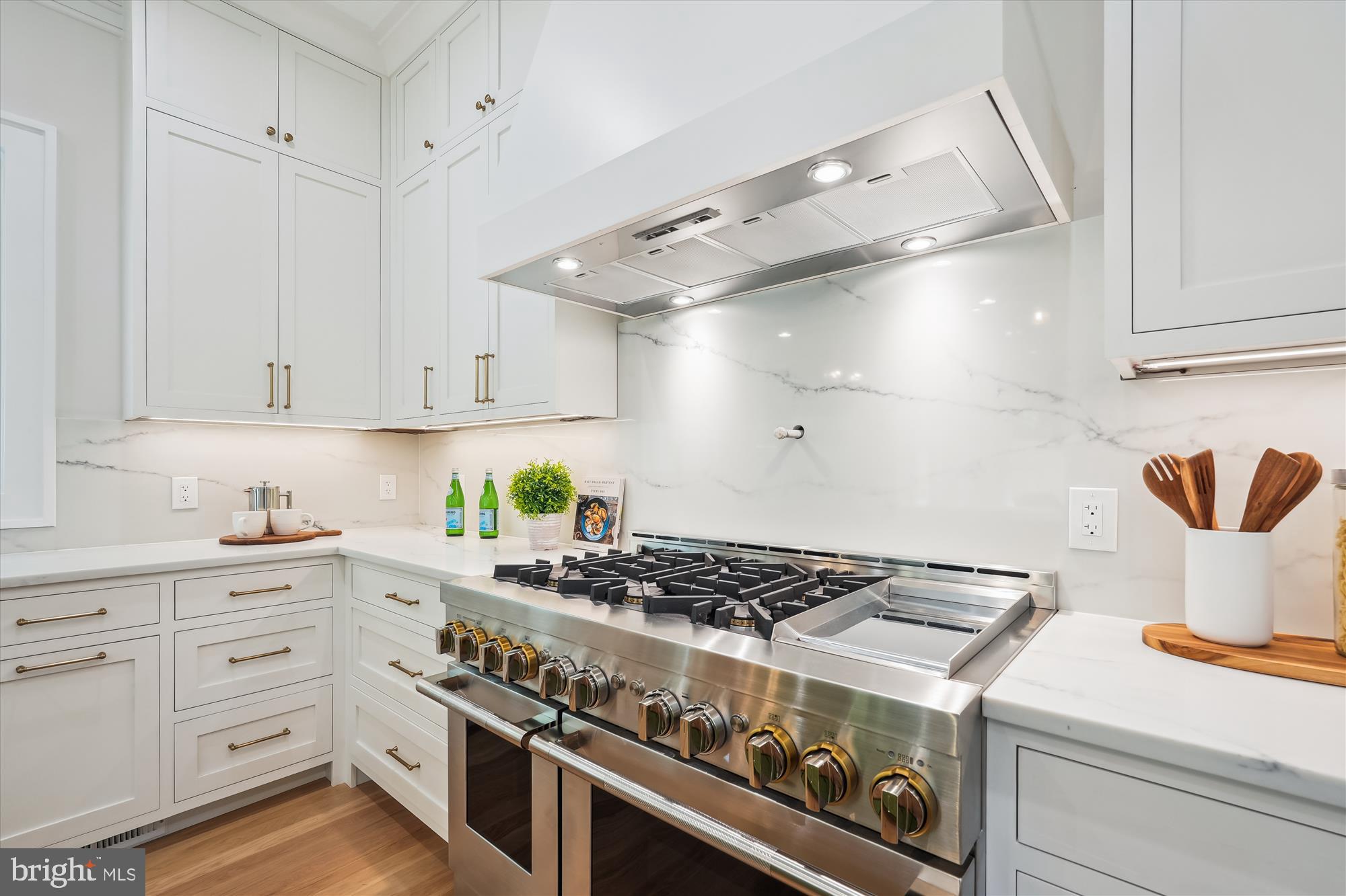 WILSON KNOLLS - Residential