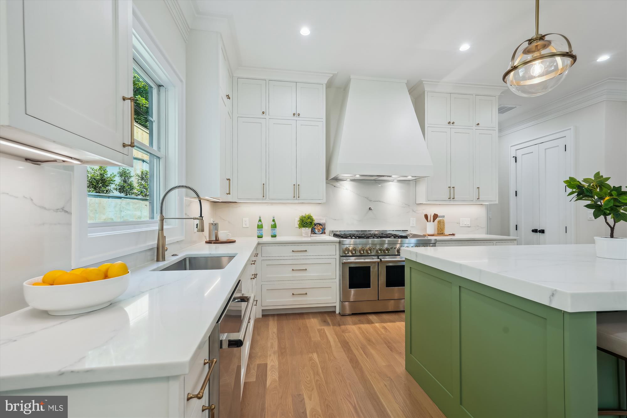 WILSON KNOLLS - Residential