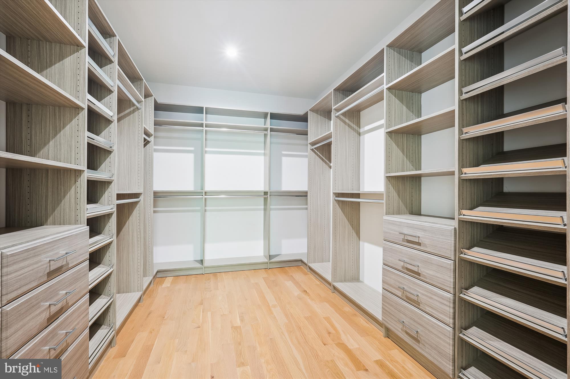 WILSON KNOLLS - Residential