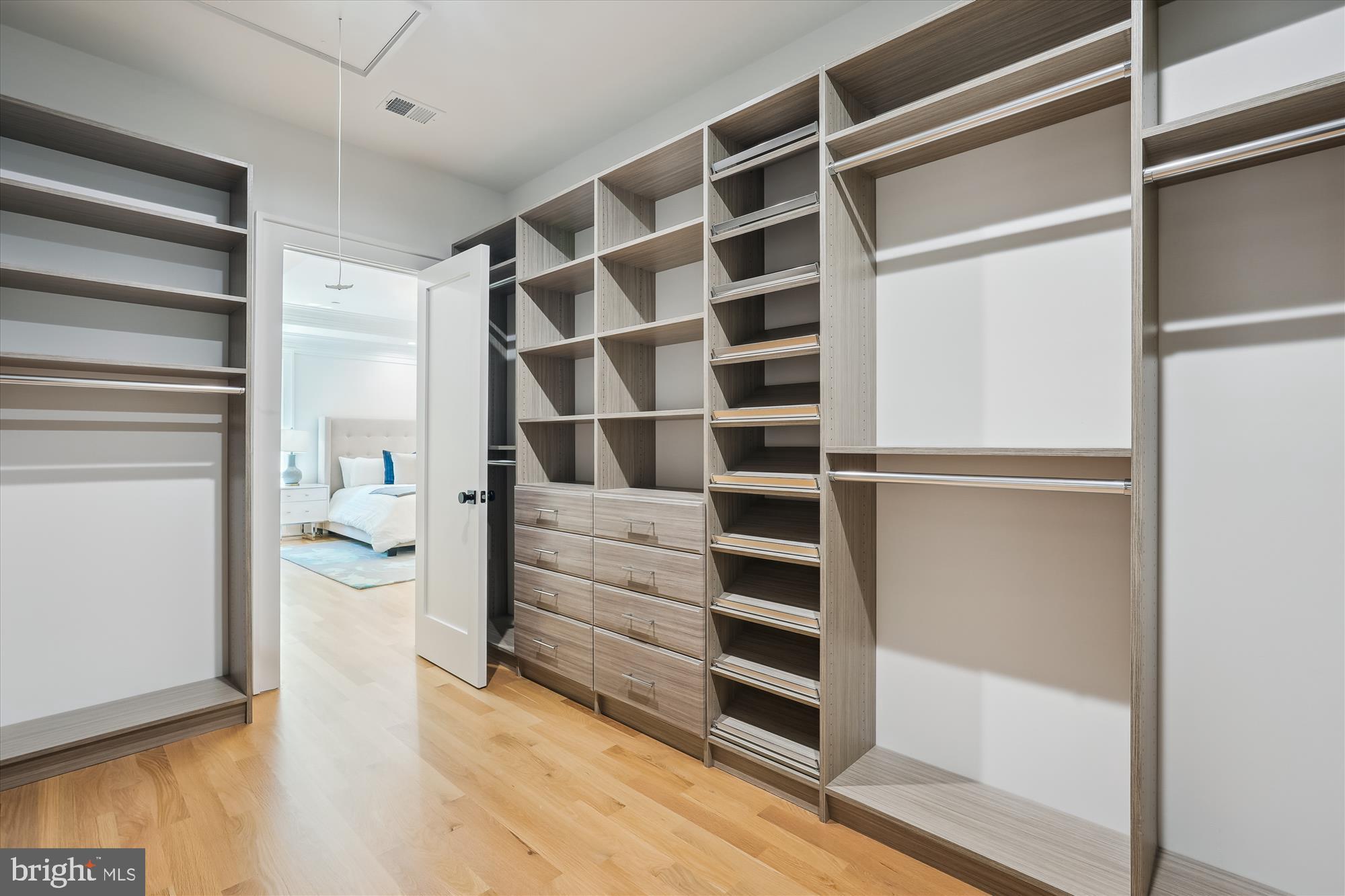 WILSON KNOLLS - Residential