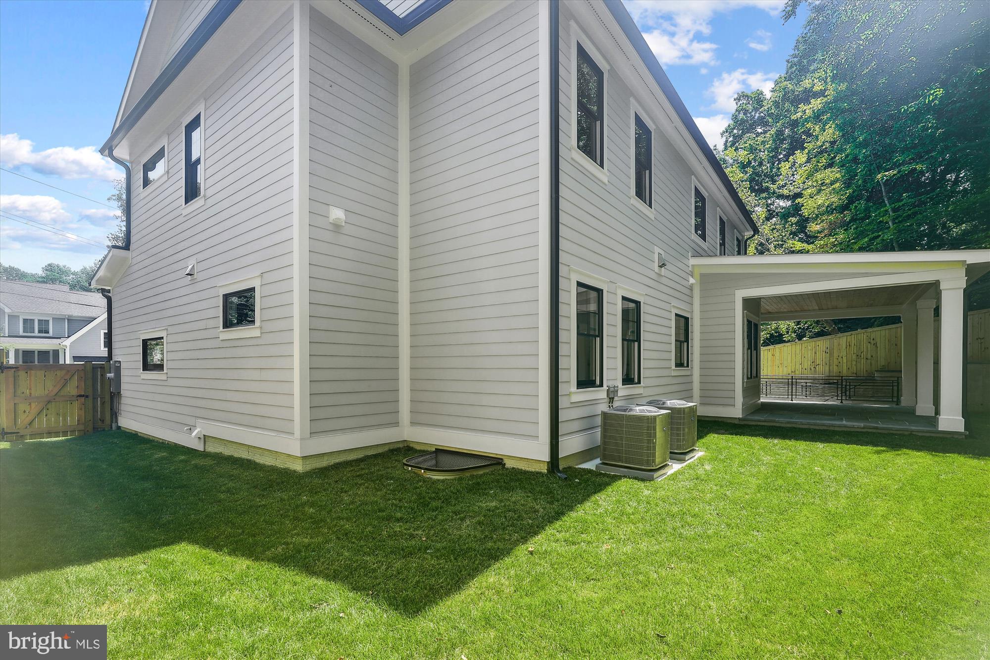 WILSON KNOLLS - Residential