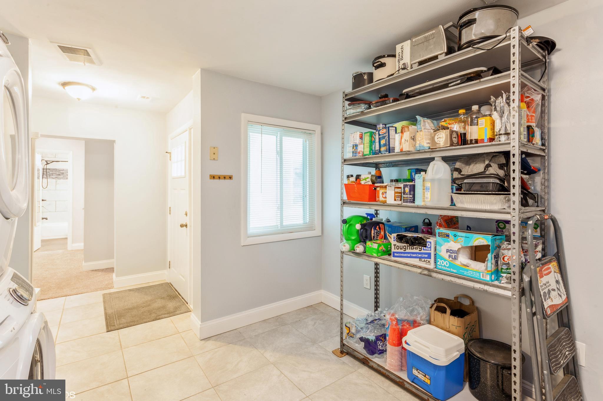 APPLEWALK CONDO - Residential