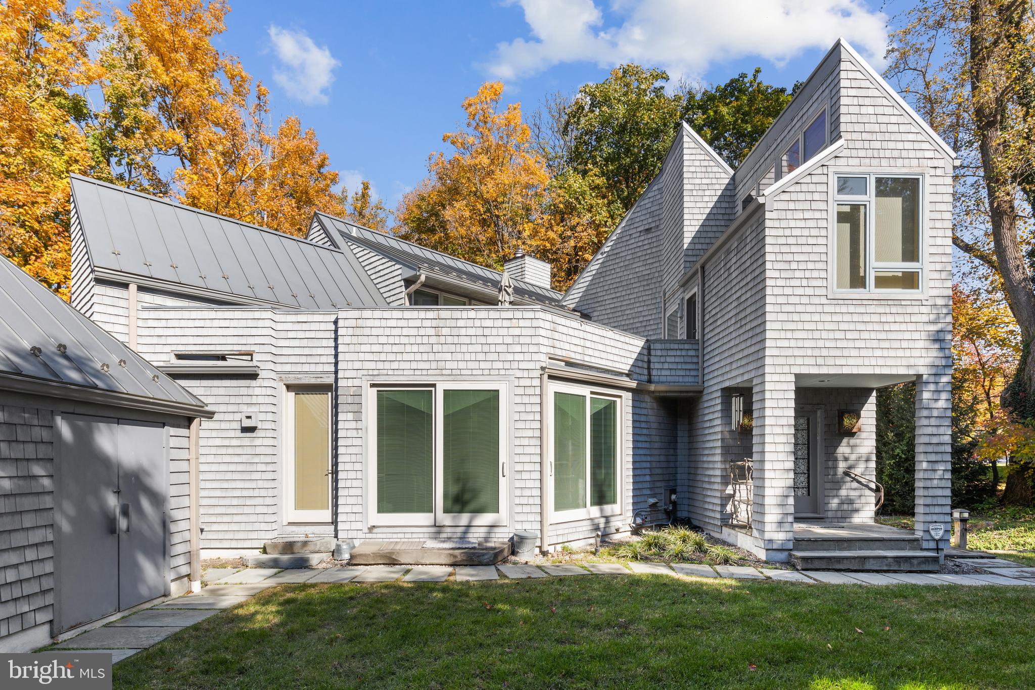 POPLAR HILL - Residential