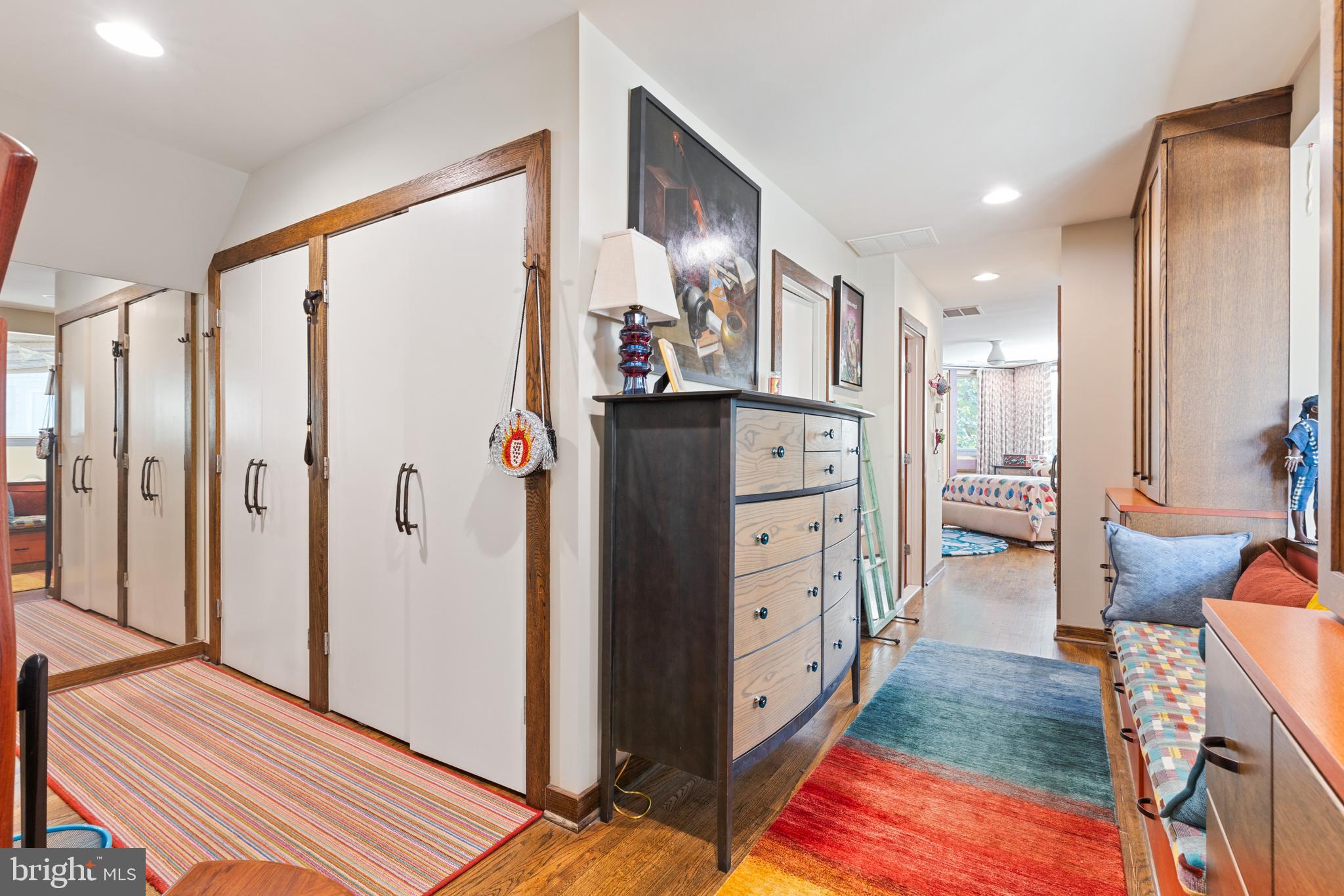 POPLAR HILL - Residential