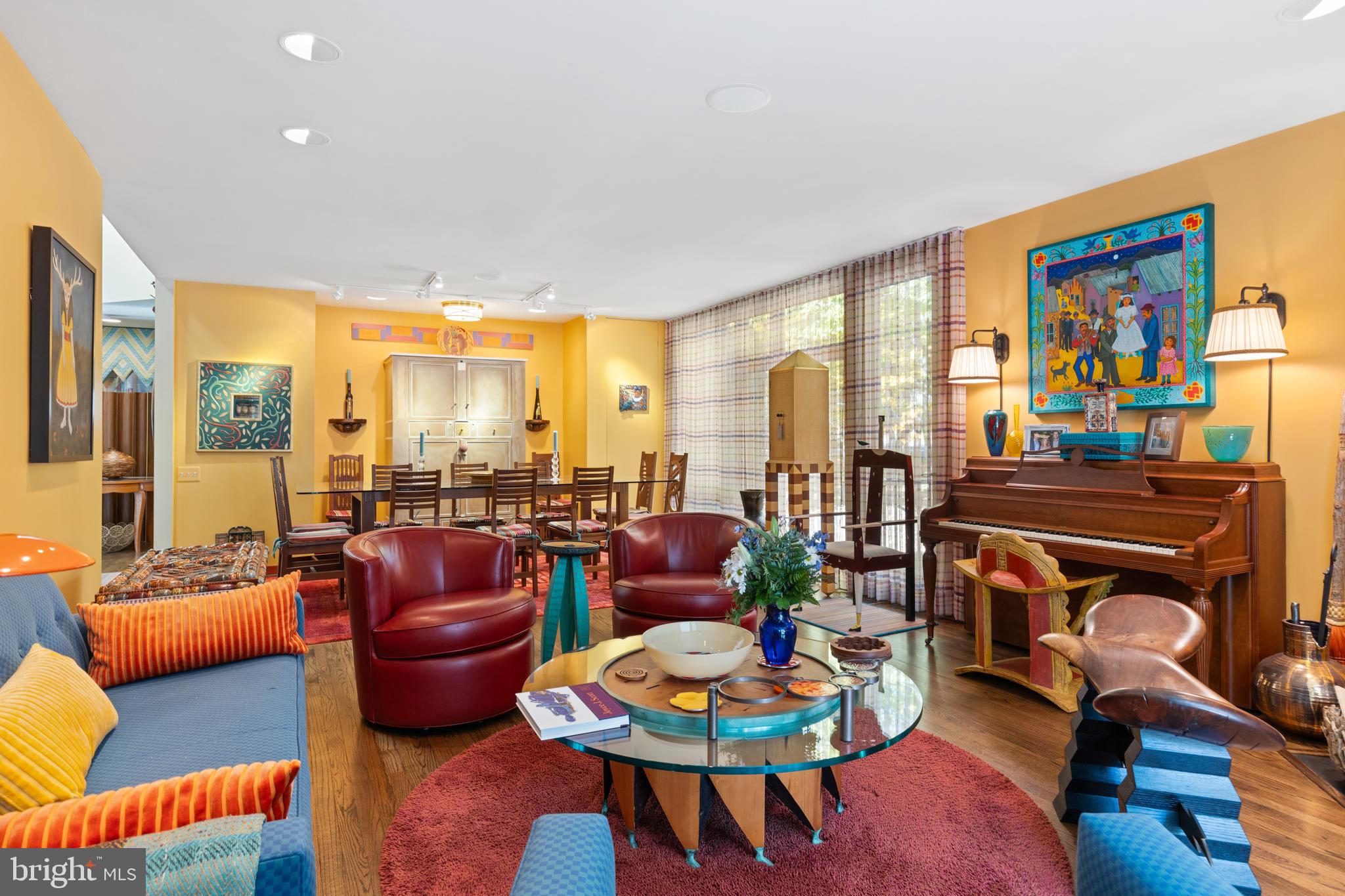 POPLAR HILL - Residential