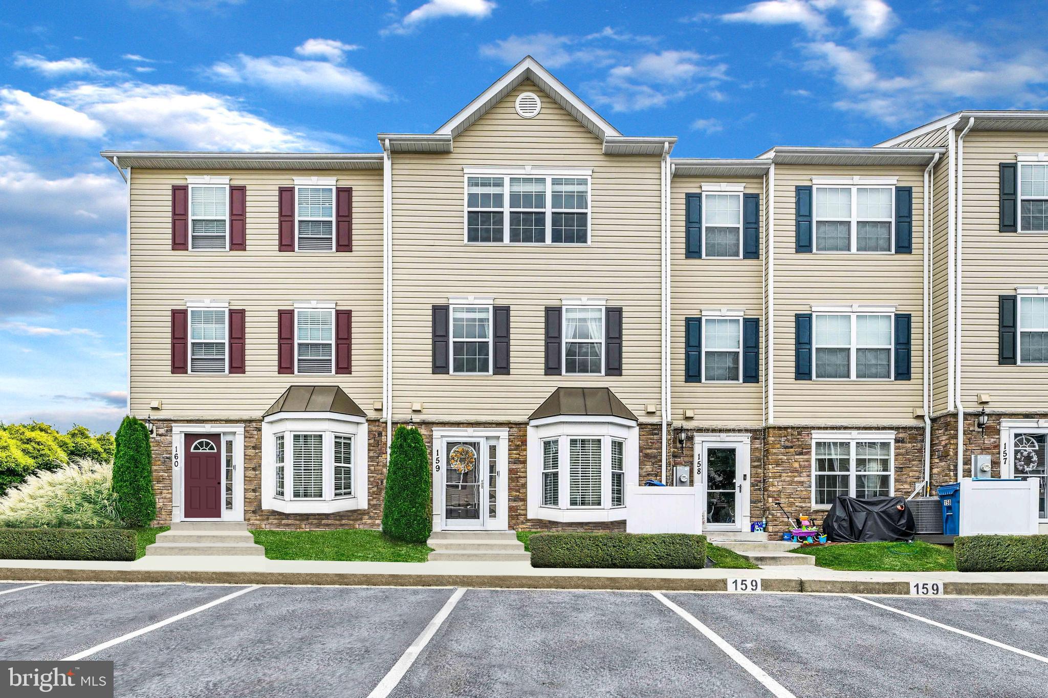 RESERVOIR RIDGE - Residential