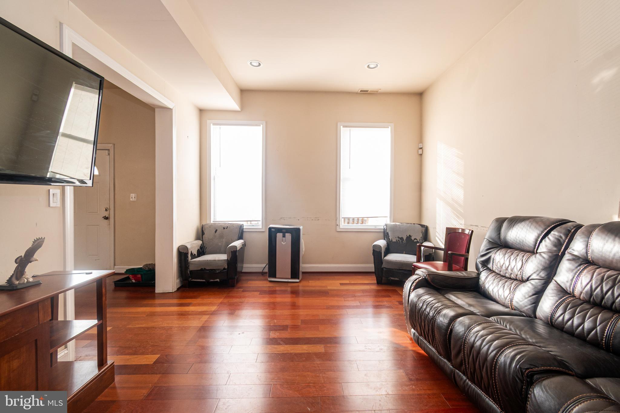 WALBROOK - Residential