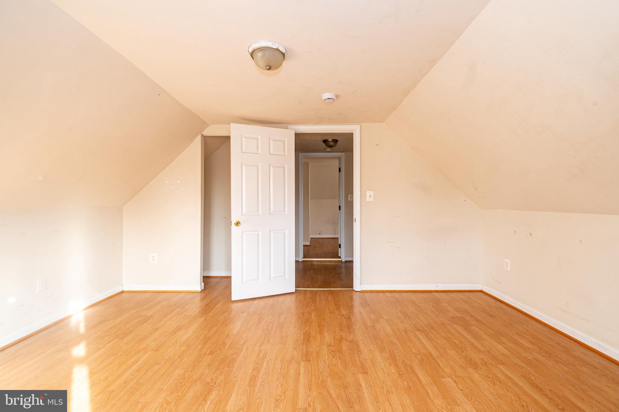 WALBROOK - Residential