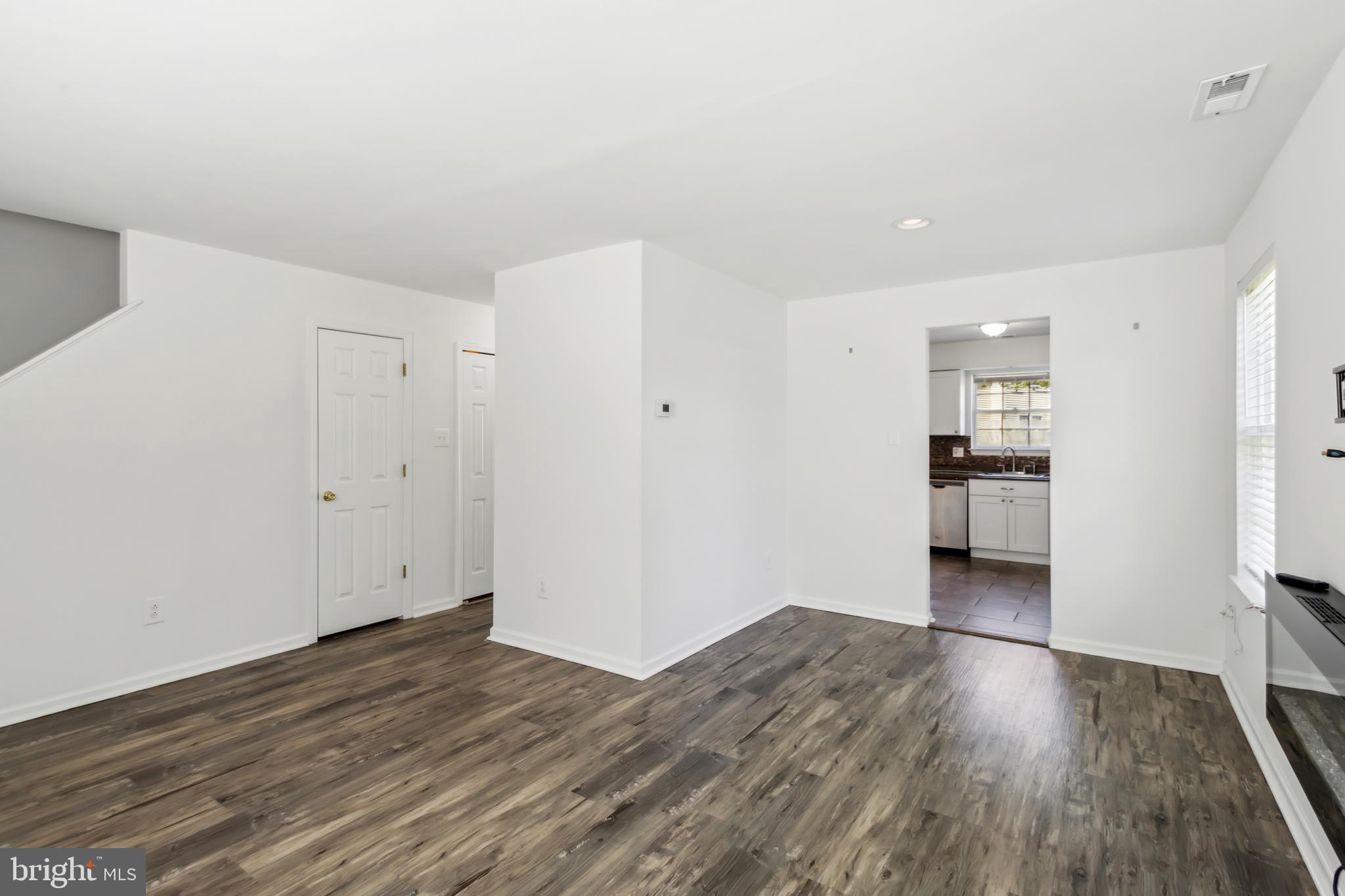 2801 TALL PINES