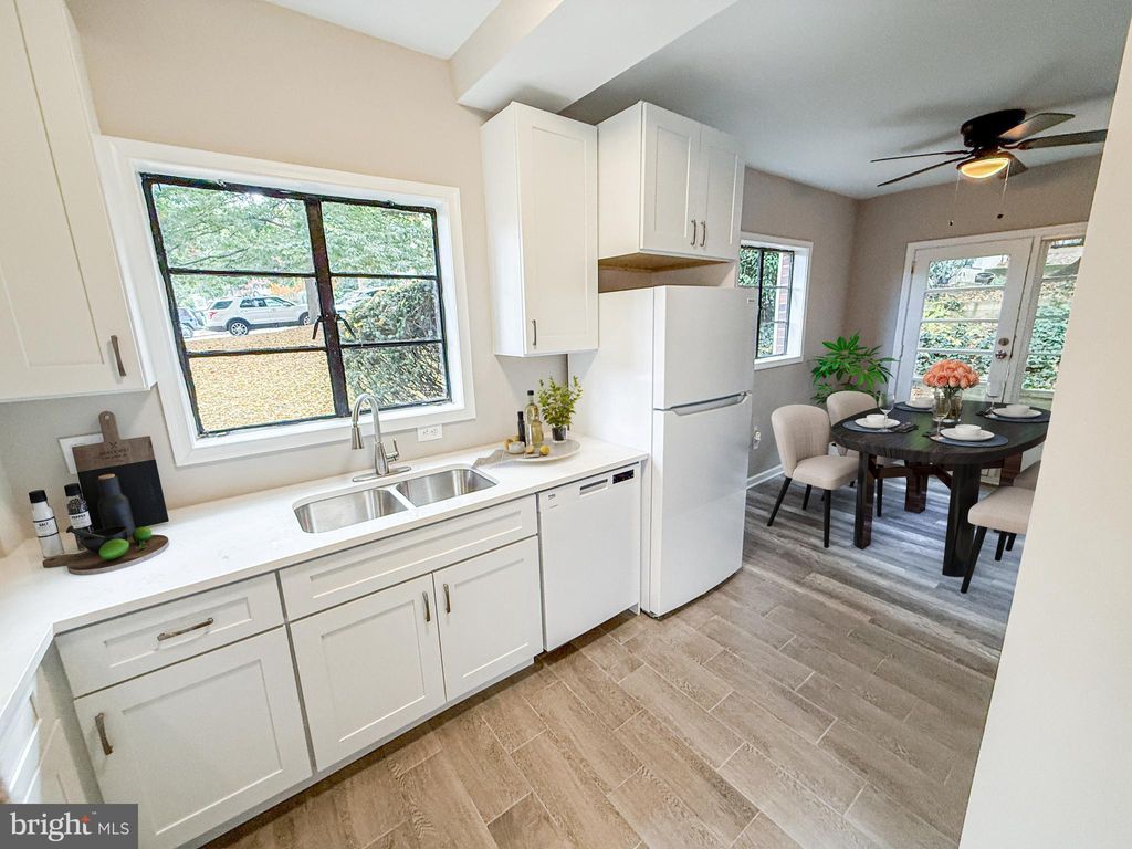 Photo of 3492 Martha Custis Drive, ALEXANDRIA, VA 22302 (MLS # VAAX2051210)