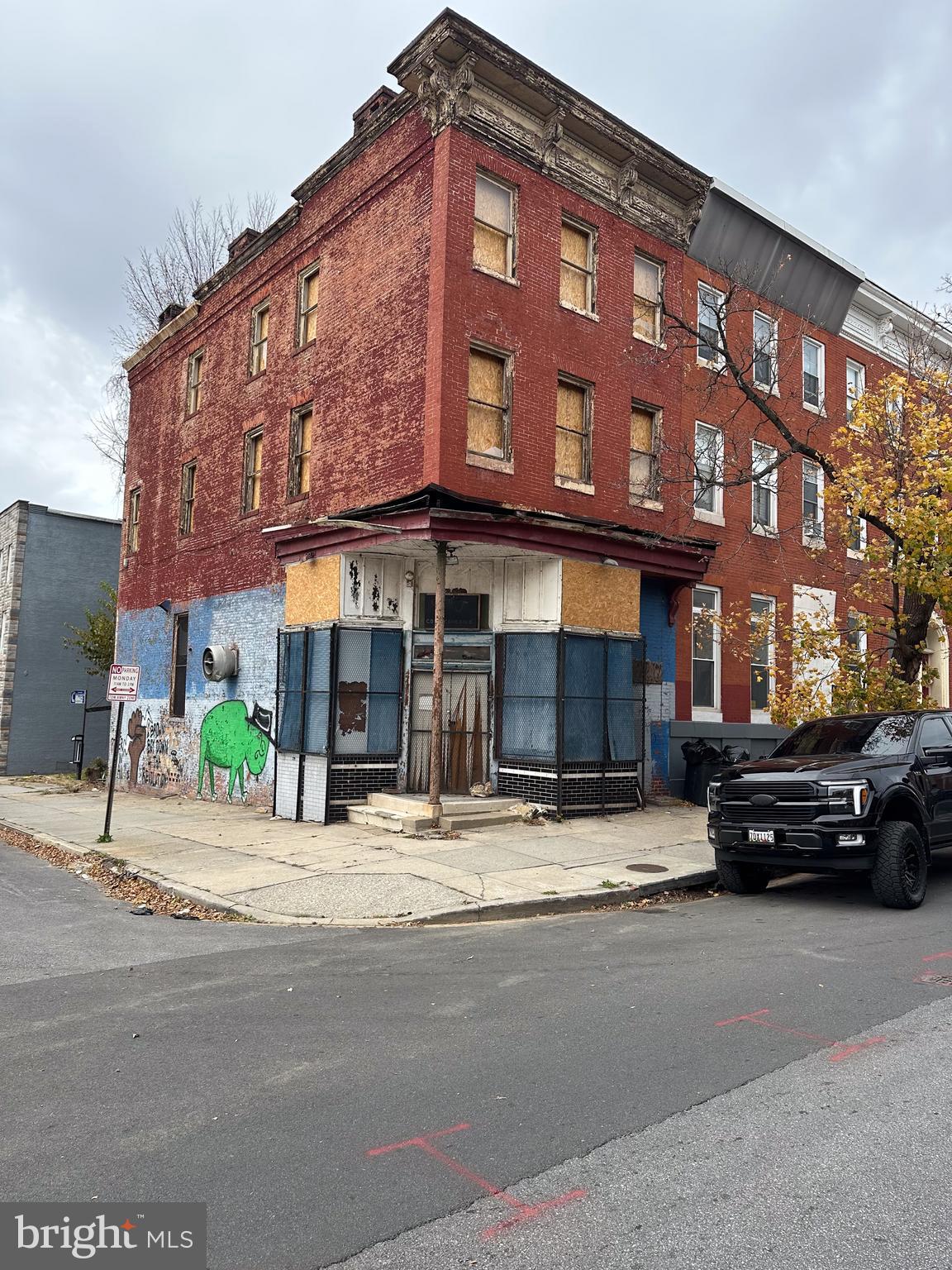 HARLEM PARK - Residential Income