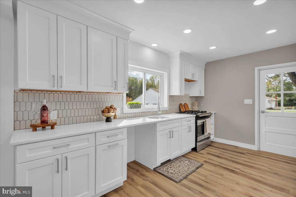 Monroeville, New Jersey 08343, United States, 3 Bedrooms Bedrooms, ,2 BathroomsBathrooms,Residential,Coming Soon,220796