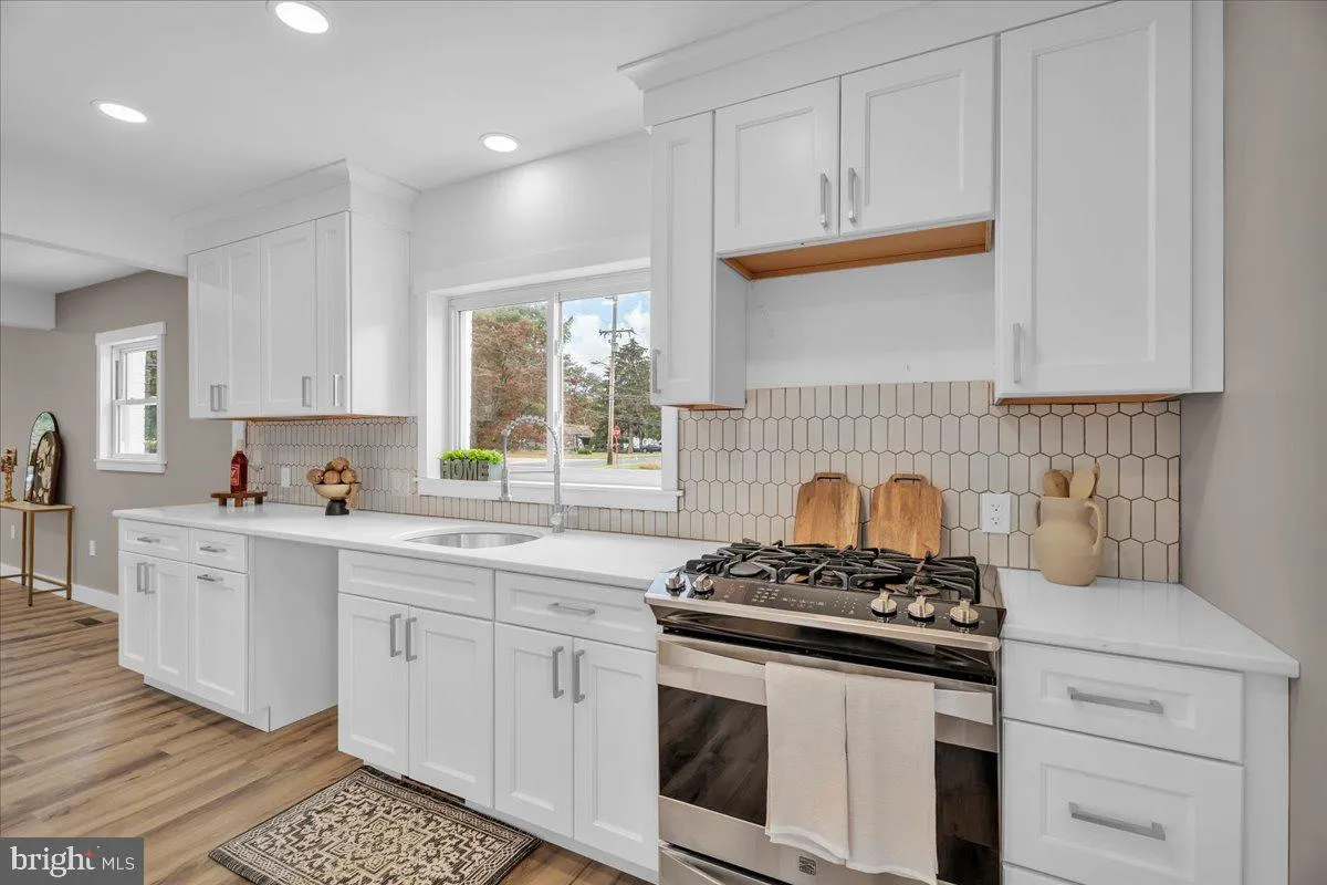 Monroeville, New Jersey 08343, United States, 3 Bedrooms Bedrooms, ,2 BathroomsBathrooms,Residential,Coming Soon,220796