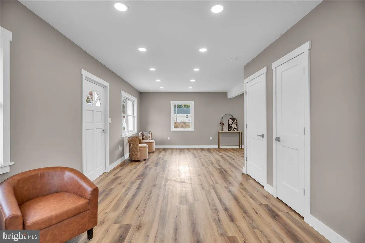 Monroeville, New Jersey 08343, United States, 3 Bedrooms Bedrooms, ,2 BathroomsBathrooms,Residential,Coming Soon,220796