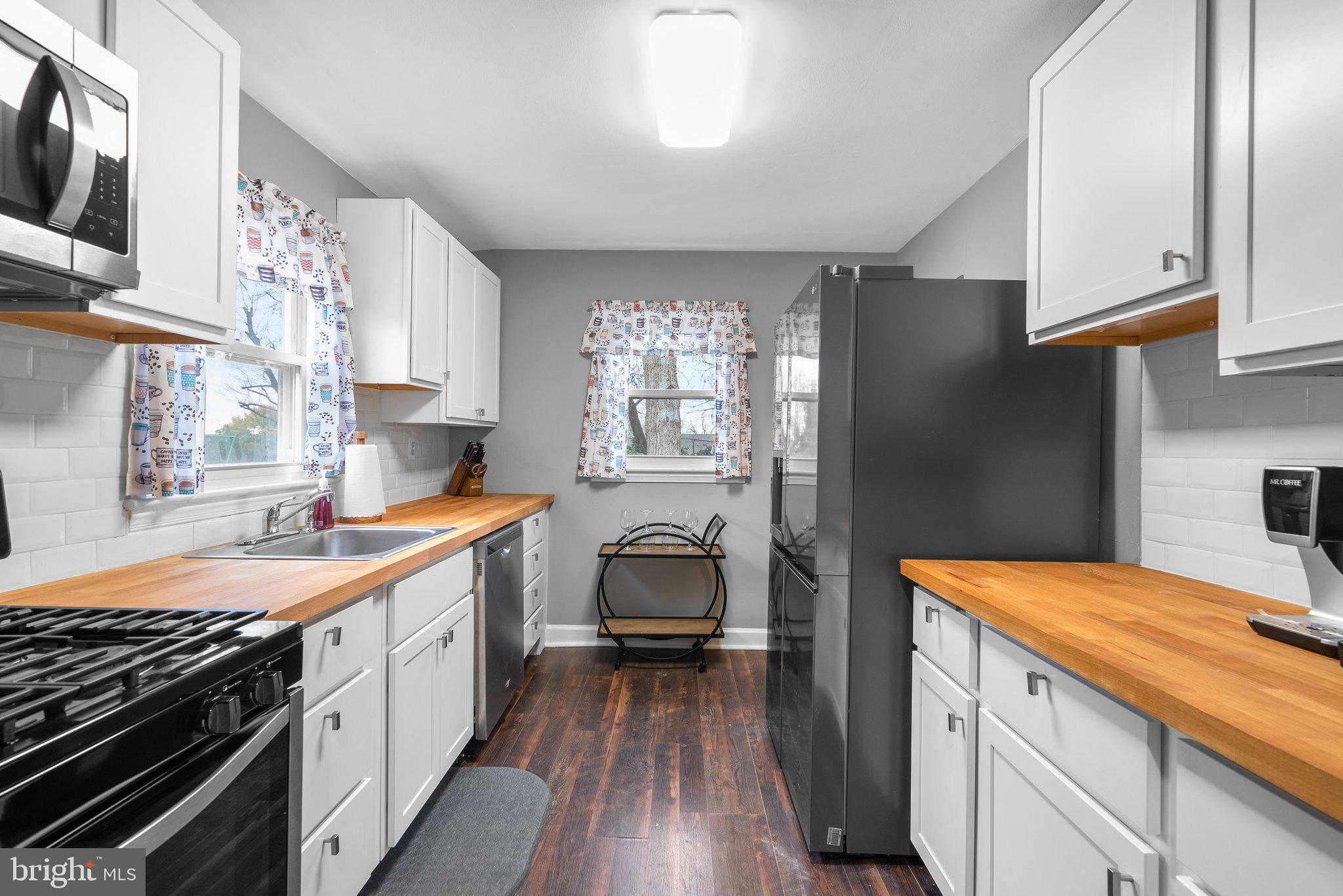 LANDOVER HILLS - Residential Lease