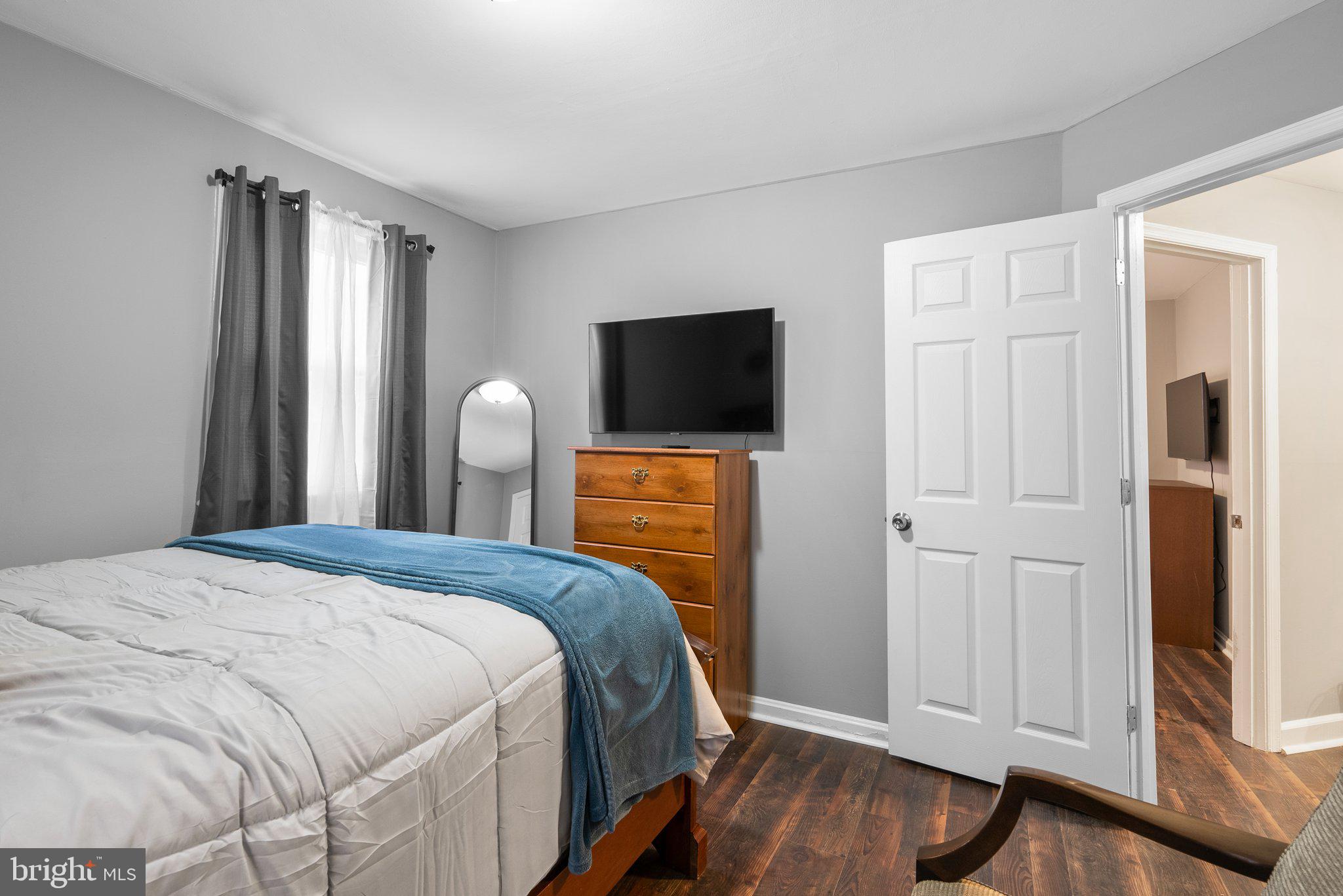 LANDOVER HILLS - Residential Lease