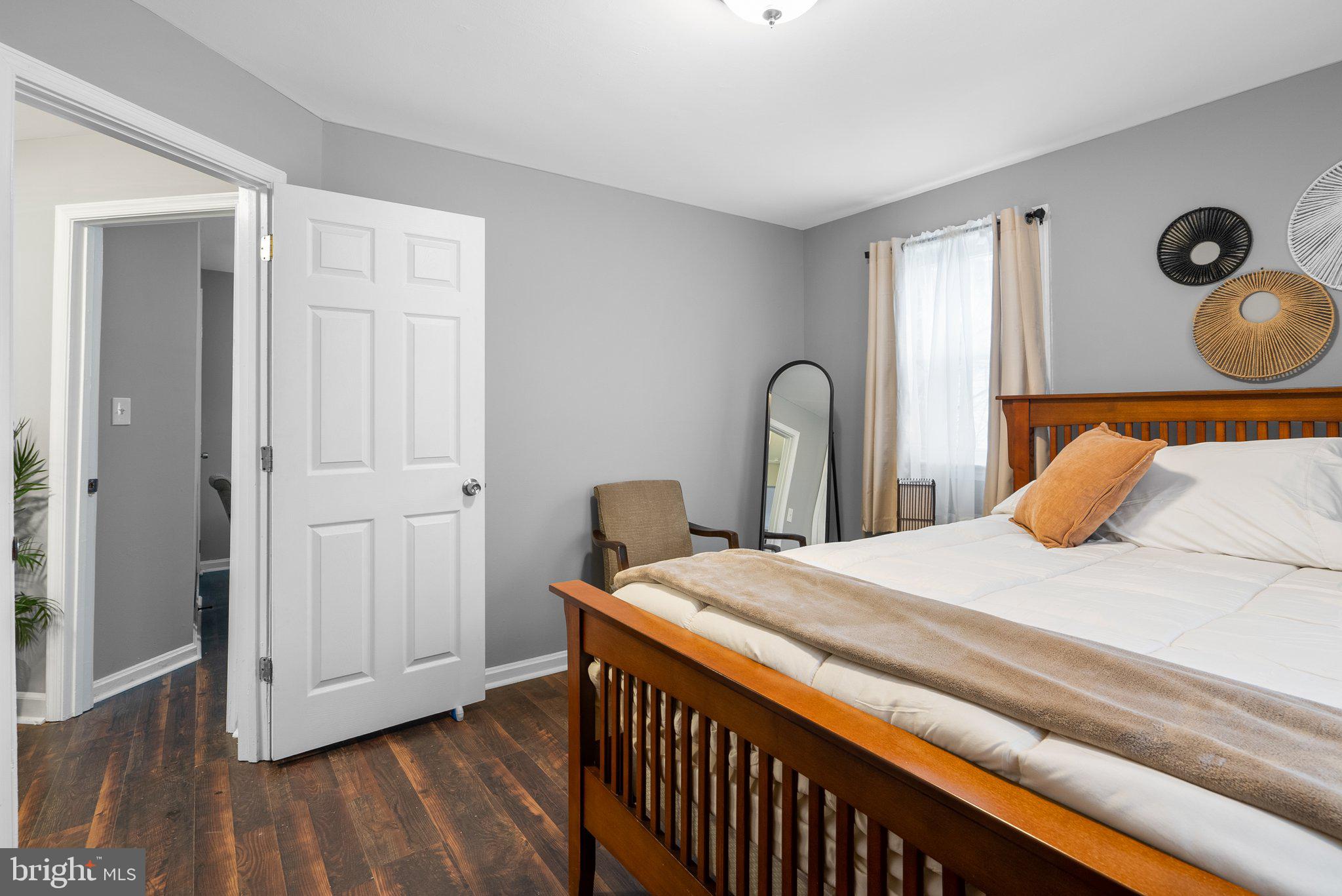 LANDOVER HILLS - Residential Lease