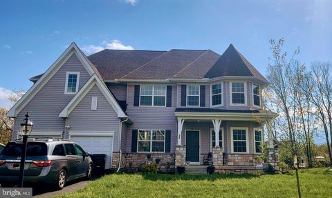 Photo of 30 Andrea Lane, GILBERTSVILLE, PA 19525 (MLS # PAMC2176042)