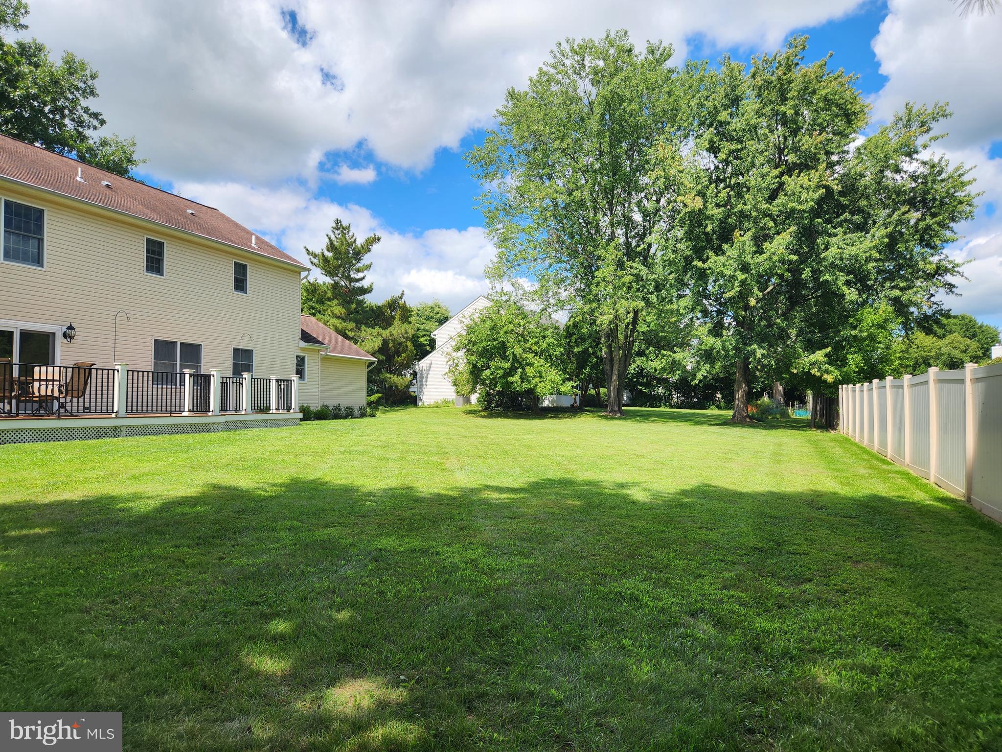 20 NASSAU DRIVE