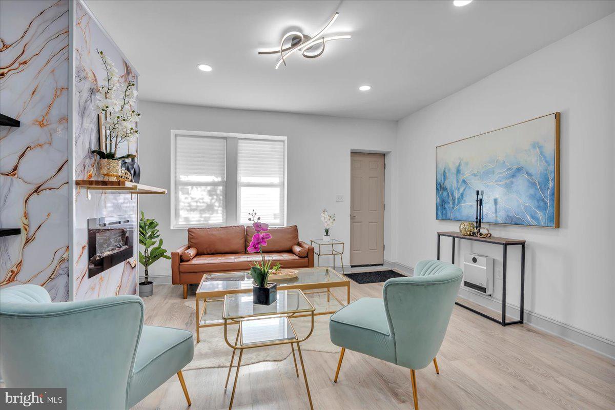 OVERBROOK - Residential